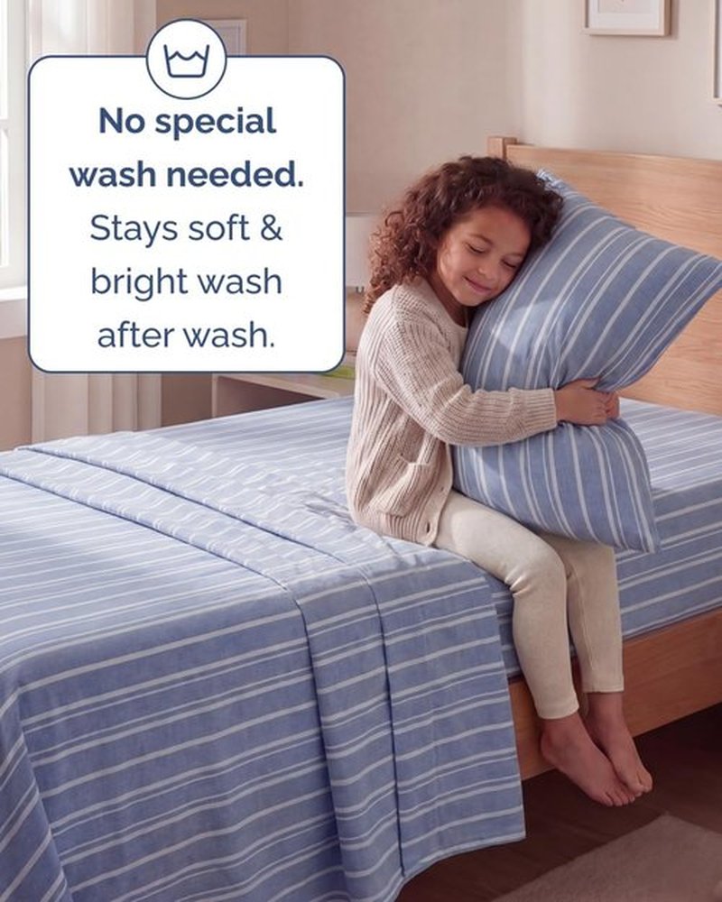 Skiennix Twin Size Sheet Set - Comfy Cooling Bed Sheets - Luxury Hotel Quality - Deep Pockets, Soft, Wrinkle-Free - Blue Stripes