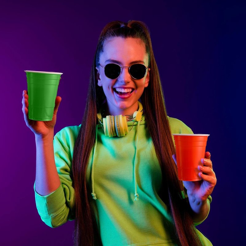 Xinnun 210-Pack Rainbow Disposable Plastic Cups - 16 oz Multi-Color Party Drinking Cups for Events