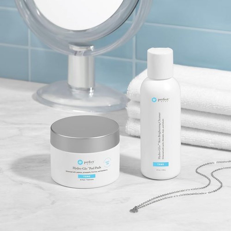 Hydro-Glo Peel Pads - 10% Strength Exfoliating Peel with Kojic, Mandelic & Licorice Extracts