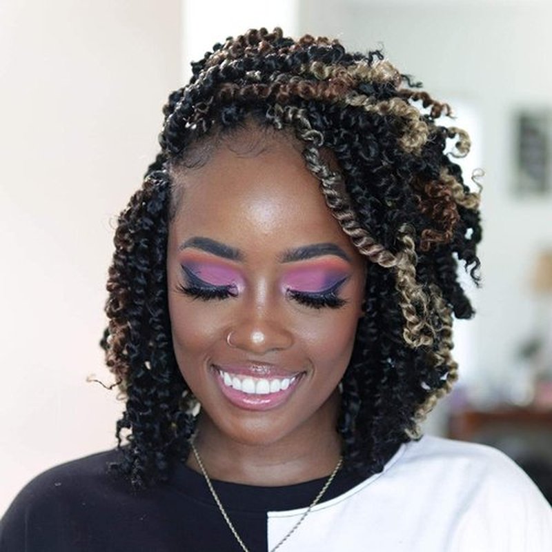 ToyoTress Tiana Passion Twist Hair - 10 Inch Combo Packs(1B-6P+T27-1P-T30-1P) Passion Twist Crochet Hair, Pre-Looped Pre-Twisted Synthetic Braiding Hair Extension (10 Inch, 1B-6P+T27+T30-1P)