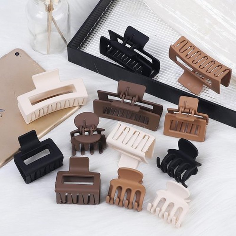SMKSL 12 Pcs Hair Clips for Women 3 Styles Small Medium Large Claw Clips for Thin Thick Curly Hair, Strong Hold & Non-Slip Clips, Stylish Matte Plastic Hair Accessories Ideal Gifts for Women (Brown)