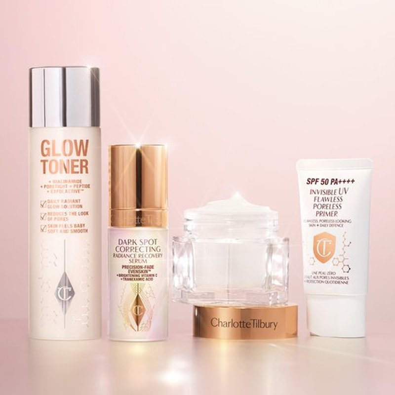 Charlotte Tilbury Invisible UV Flawless Makeup Primer - Broad Spectrum SPF 50 Sunscreen & Poreless Face Primer - Brightening Vitamin C & Hydrating Hyaluronic Acid to Protect & Prime Skin (30ml)