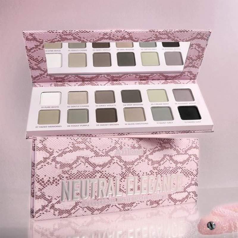 oygcee Matte Eyeshadow Palette, All Matte Cool-Toned Eye Shadows Pallet-Natural Soft Eye Makeup Compact Ultra-Pigmented Blendable Long Lasting Silkly Cream Texture Neutral Eyeshadow for Older Women