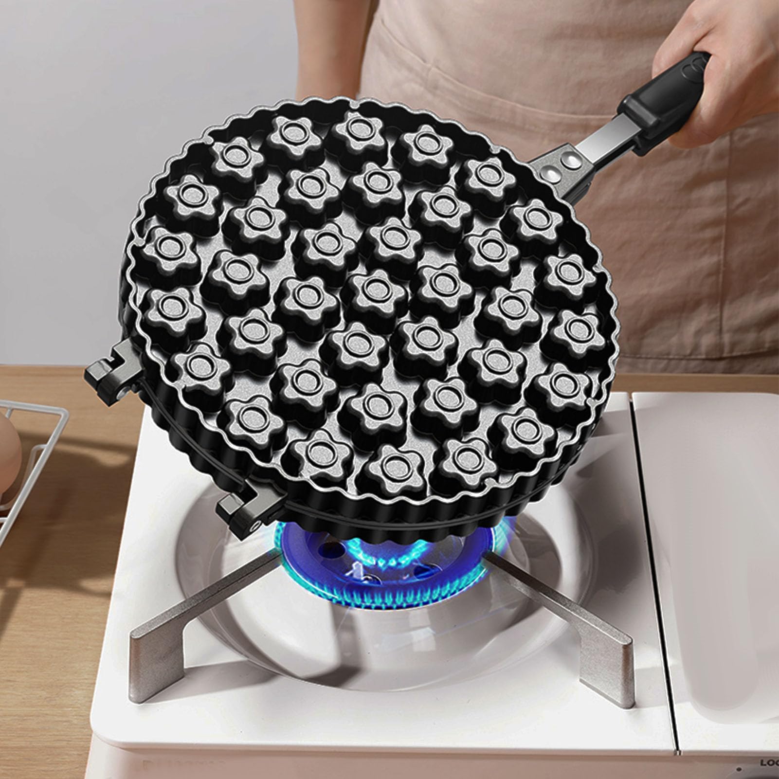 Hong Kong Egg Waffler, Petal Shape Nonstick Double Side Bubble Waffle Maker