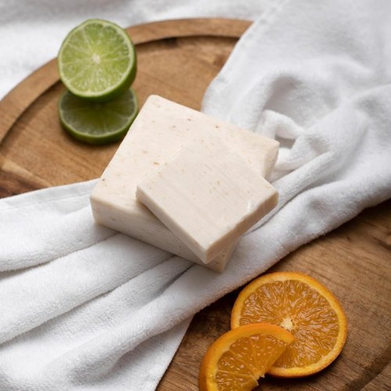 Mr. Tropical Cedar Citrus Men's Soap Bar - Organic Essential Oils, Moisturizing & Nourishing, 5.5 Oz