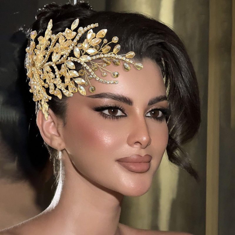WONRLUA Wedding Hair Pieces for Brides, Handmade Bridal Headpieces, Rhinestone Hair Accessories for Women and Girls(Champagne)