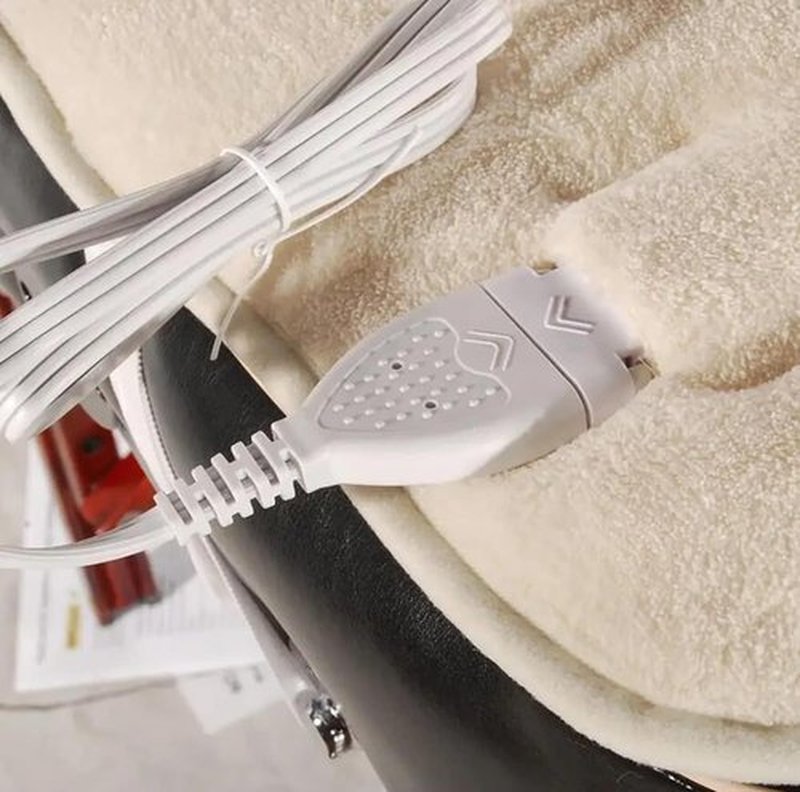 Master Massage Deluxe Fleece Massage Table Warmer - ETL Certified Heating Pad in Cream