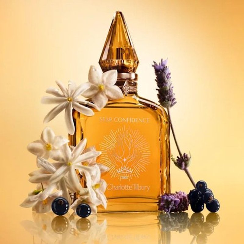 Charlotte Tilbury Star Confidence Eau De Parfum - Long-Lasting Floral Woody Fragrance with Blackcurrant & Jasmine
