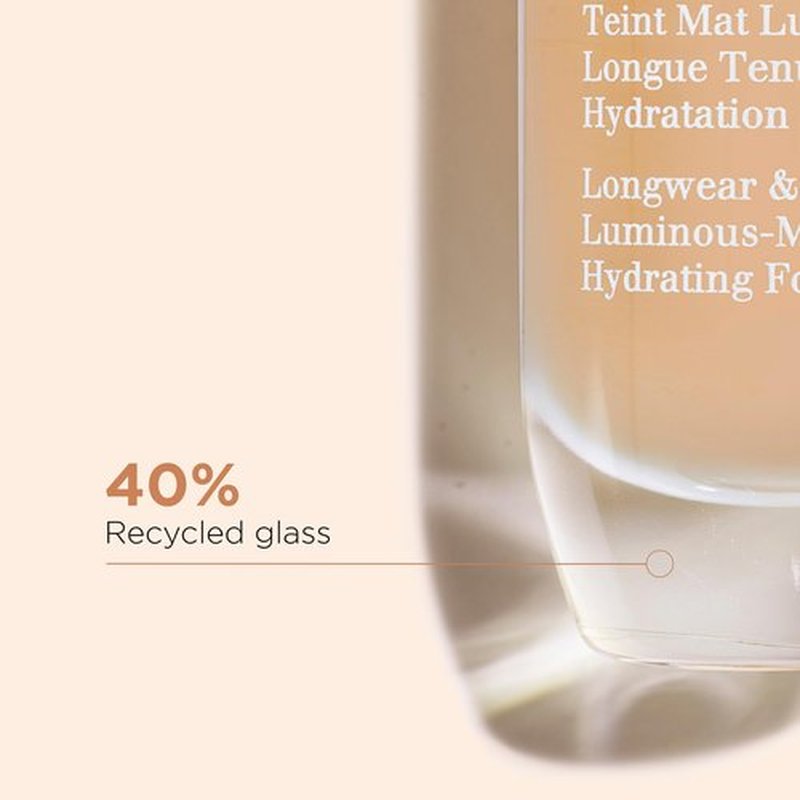 Clarins Skin Illusion Longwear Full Coverage Foundation|Luminous Matte Finish|24H Hold and 24H Hydration|Natural Looking|Transfer, Sweat and Smudge Proof| Contains Hyaluronic Acid|1 Fl Oz, 105N