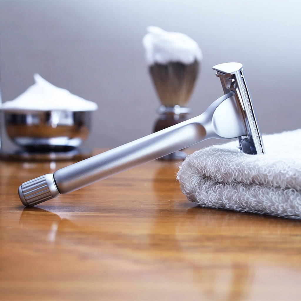 Magyfosia Classic Long Handle Heavy Weight Butterfly Open Double Edge Safety Razor for Men & Women with 10 Stainless Steel Blades,Smooth and Clean Shave Machine,Unique Gifts for Him