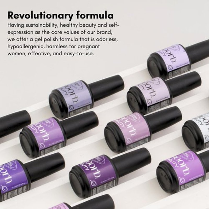 noorb beauty Dark Purple gel nail polish. 90% color coverage from the first layer. Hypoallergenic and Odorless UV lamp gel polish made with natural pigments.