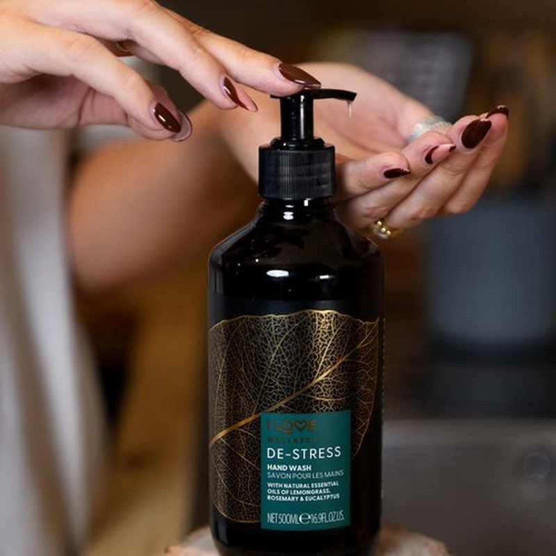 I LOVE Wellness De-Stress Hand Wash - Hydrating Hand Soap with Essential Oils - Naturally Fragranced with Lemongrass - With Vitamin E - 16.9 oz
