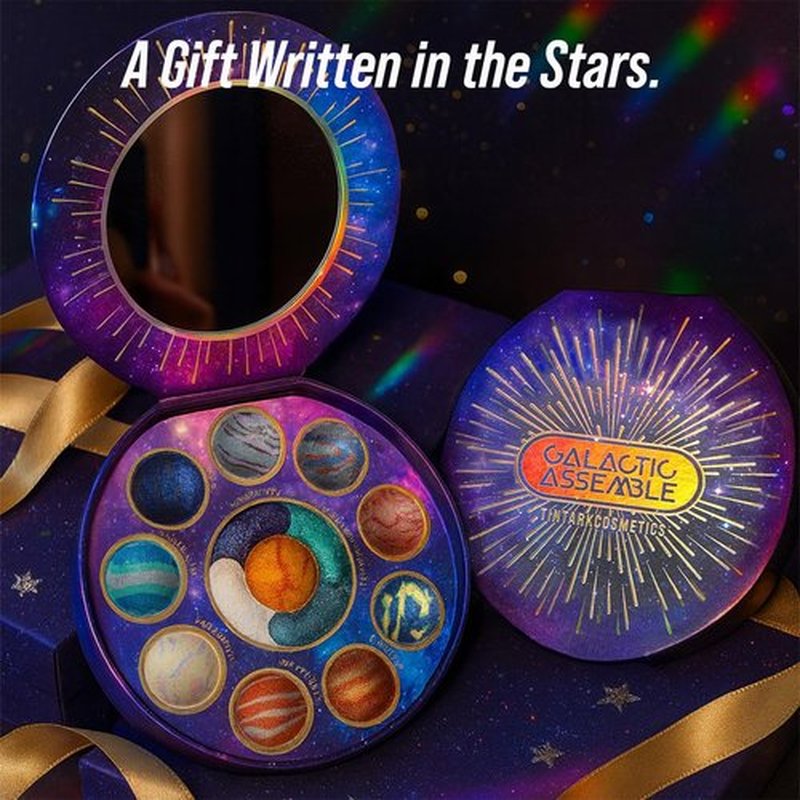 Galactic Assemble Eyeshadow Palette – Solar System Inspired 3D Planet Design, 14 Handcrafted Shimmer & Metallic Shades with Creamy Wet Texture, High-Pigmented Makeup Palette Gifts for Women & Girls
