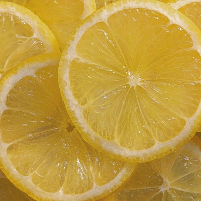 L’OCCITANE Shampoo - Enhance Shine for All Hair Types | Lightweight Cleanser with Irresistible Almond & Citrus Verbena Scent
