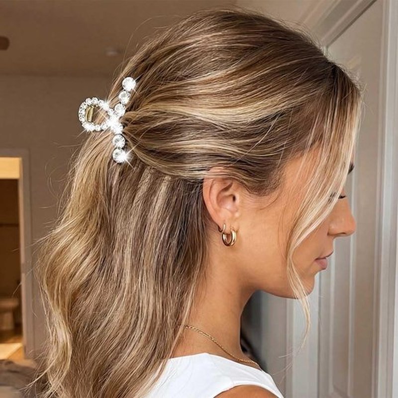 BARTOSI Pearl Hair Claw Clips Gold Sparkly Crystal Claw Clips Cute Mini Hair Catch Barrettes Styling Hair Accessories for Women and Girls (Pack of 2)