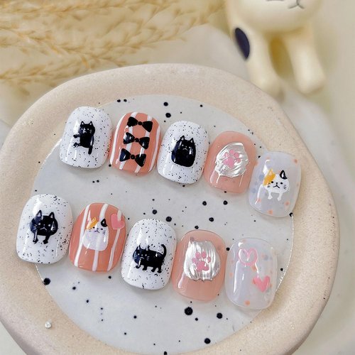 4 Sheets Cats Series Nail Stickers Cats Lover Nail Art Stickers Embossed Nail Decals with Siamese Calico Cat Black Cat Designs Cute DIY Self-Adhesive Nail Art Supplies