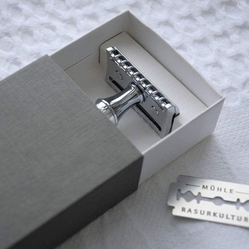 MÜHLE TRADITIONAL R89 Double Edge Safety Razor - Barbershop Quality Close Shave | Ideal for Daily Use
