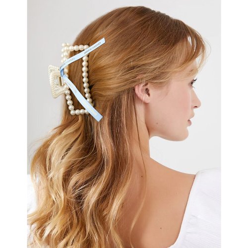 8 Pack Pearl Bride Hair Clips with White and Blue Ribbon Bachelorette Gifts for Bridesmaid Large Bridesmaid Hair Accessories for Wedding Party Favors (White&Blue)
