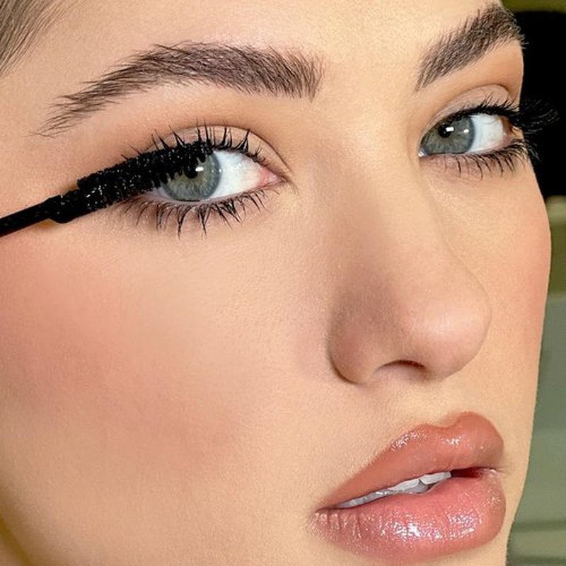 Kevyn Aucoin Curling Mascara - Black | Volume-Enhancing, Clump-Free Formula | Easy Water Removal, 0.18 Oz
