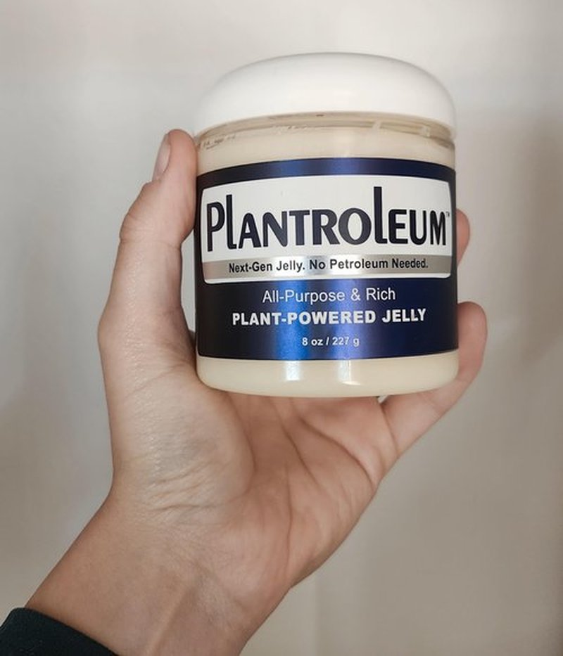 Beesaluxe Plantroleum | Next-Gen Plant-Powered Jelly | No Petroleum Needed | All-Purpose Moisturizer & Skin Protectant (8 Ounce)