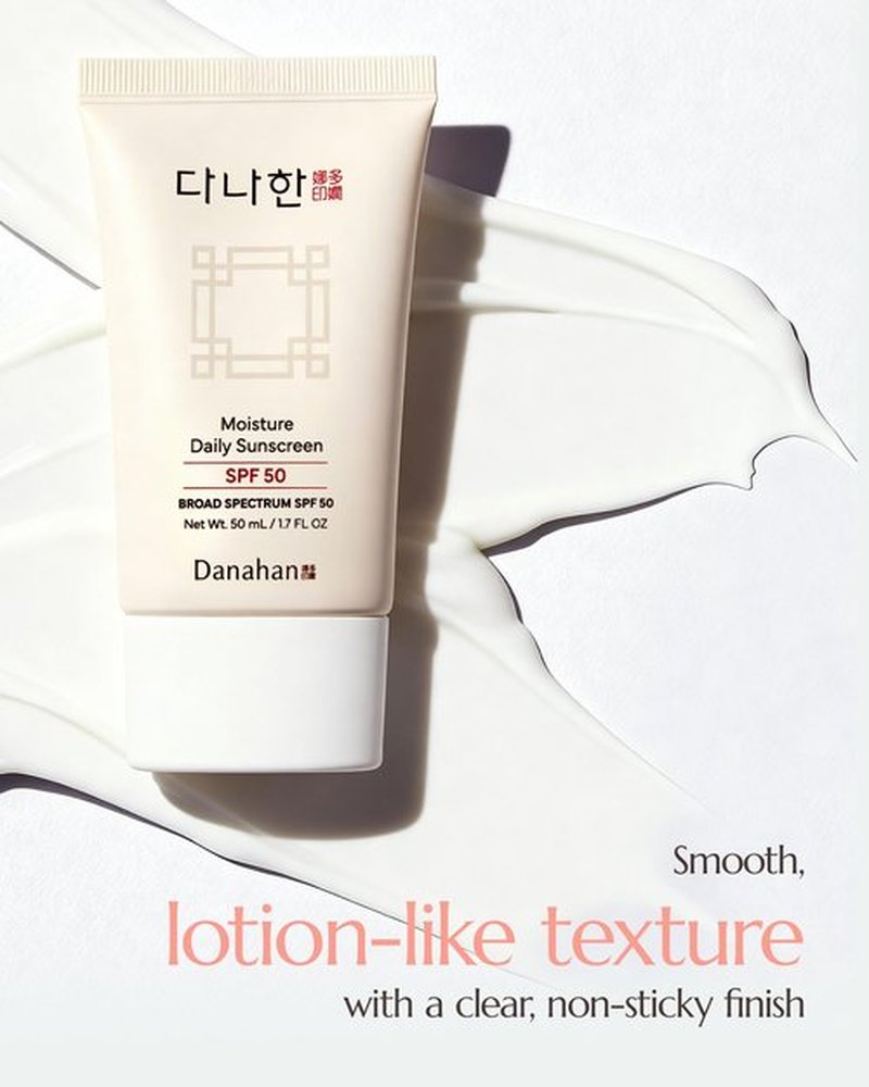 Danahan Moisture Daily Sunscreen SPF 50 Broad Spectrum – No White Cast, Lightweight Korean Face Sunscreen | Hybrid UV Protection with Ginseng & Niacinamide, 1.7 oz