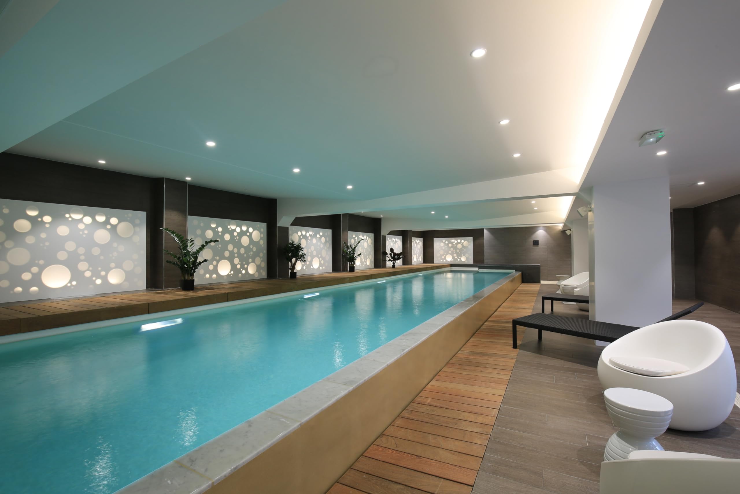 Wonderbox – Original Gift Idea - Experience Gift – Spa Experience - Spa Finder Voucher - For 2 people – Relaxing Spa experience