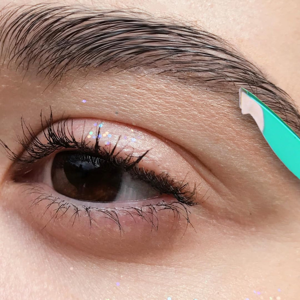 Haute Minute Makeup Go Girl! Mini Tweezers, Stainless Steel Tweezer for Travel, Precision Tweezers for Eyebrows, Facial Hair, Ingrown Hair, Chin, Splinter Removal, Eyebrow Plucker (Aqua)