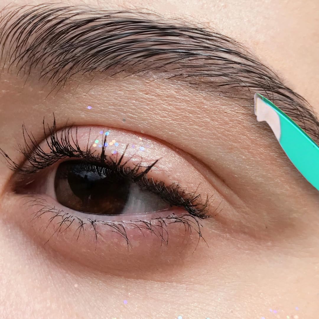 Haute Minute Makeup Go Girl! Mini Tweezers, Stainless Steel Tweezer for Travel, Precision Tweezers for Eyebrows, Facial Hair, Ingrown Hair, Chin, Splinter Removal, Eyebrow Plucker (Aqua)