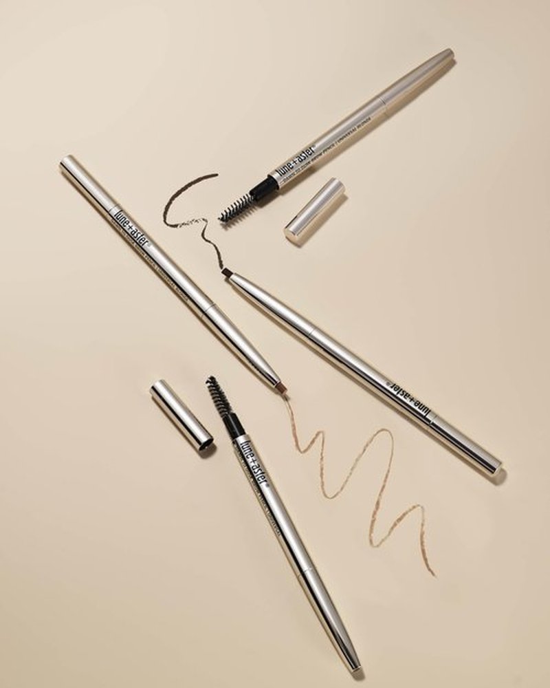 Lune+Aster Dawn to Dusk Brow Pencil- Blonde - Universal, vegan brow pencil effortlessly shapes, fills and defines