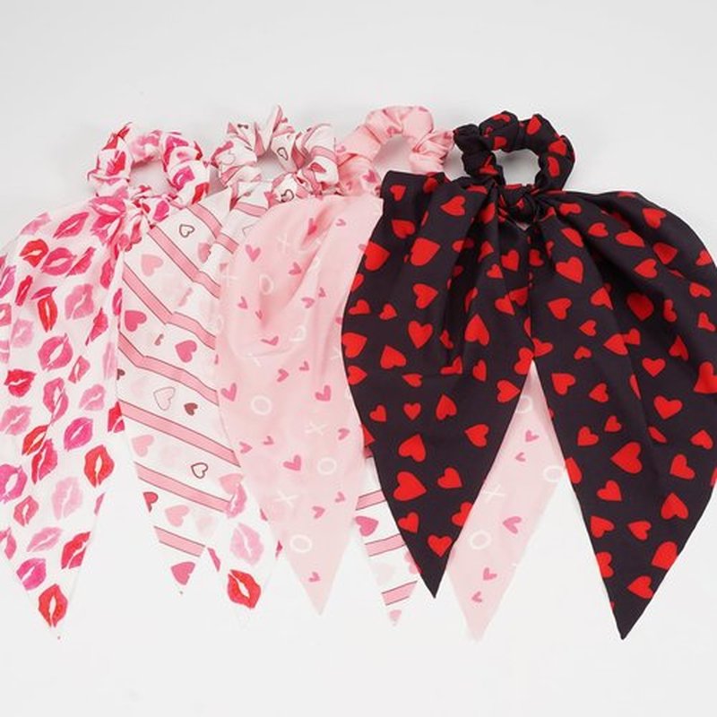 Briutn Valentines Hair Scrunchies for Women Pink Heart Hair Ribbon Scrunchy Ponytail Holder