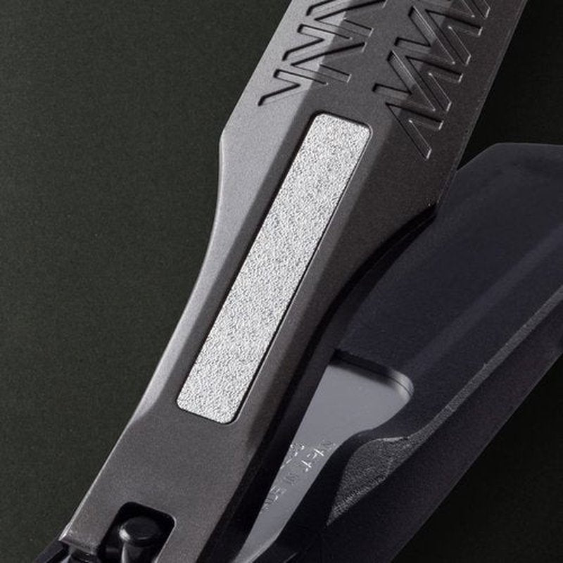 Kai AUGER Tsumekiri M Standard AUGER Nail Clippers M Stainless Steel Men's Hands and Feet, 1個 (x 1), Black