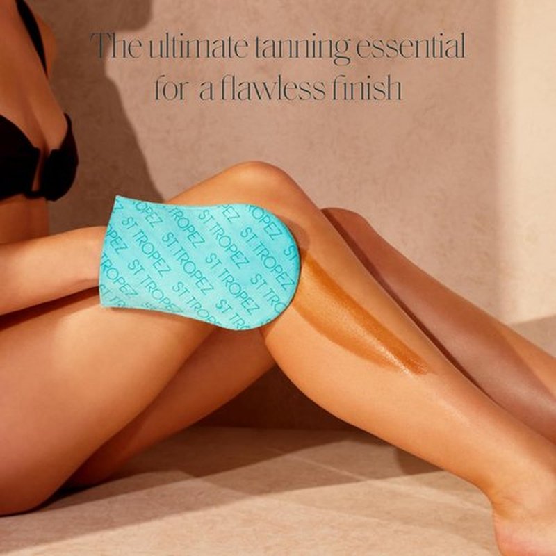 St. Tropez Self Tan Applicator Mitt - Double-Sided & Waterproof | Velvet Finish, 1 Ct