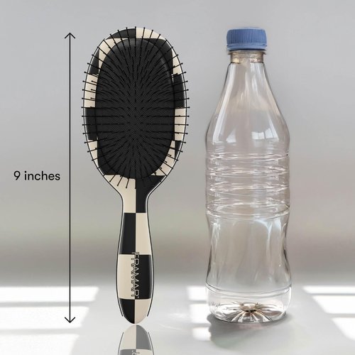 FRAMAR Checkered Print Hair Brush Detangler – Wet Hair Brushes For Women, Womens Hair Brush, Black and White Checkered Hair Accessories, Hairbrush For Women, Cepillos Para Cabello – Detangle Brush