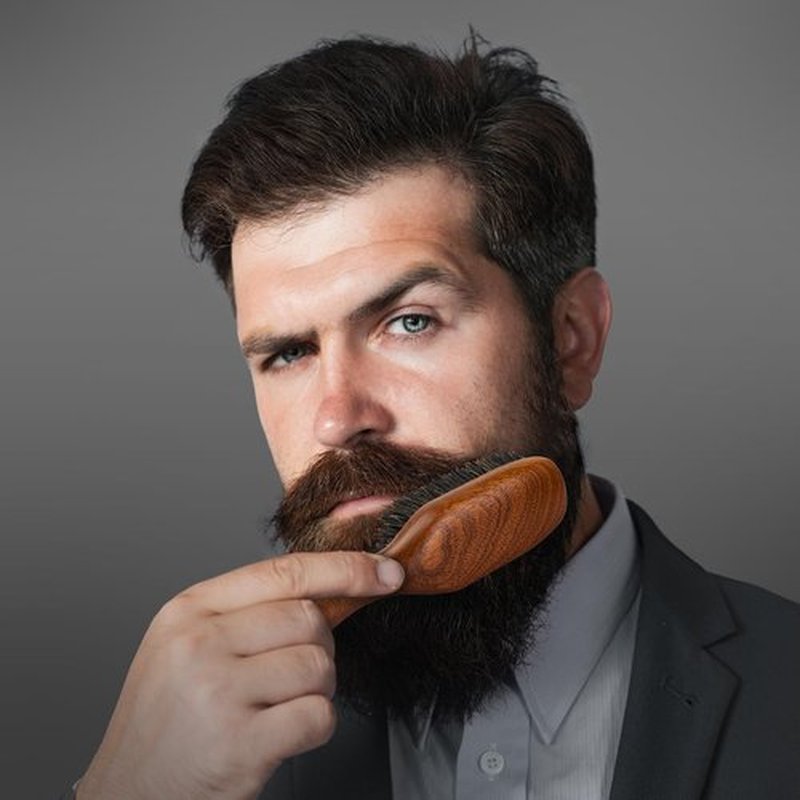 RAVEGO Hair Brush for Men- Slick Back Hair Brush - Boar Bristles Brush for Fine Thin Medium Hair, Nature Boar Hairbrush for Beard Styling