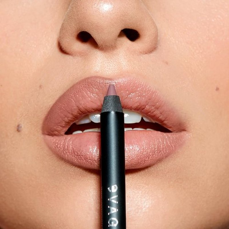 Evagarden Superlast Lip Pencil - 786 Nude Light - Long Lasting Lip Liner Pencil - Nude Lip Liner Makeup - Lip Pencil Liner with Lip Care - 0.04 oz