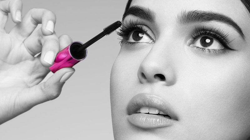 Vamp! Lash Extender Mascara - 112 Extra Black by Pupa Milano for Women - 0.47 oz Mascara