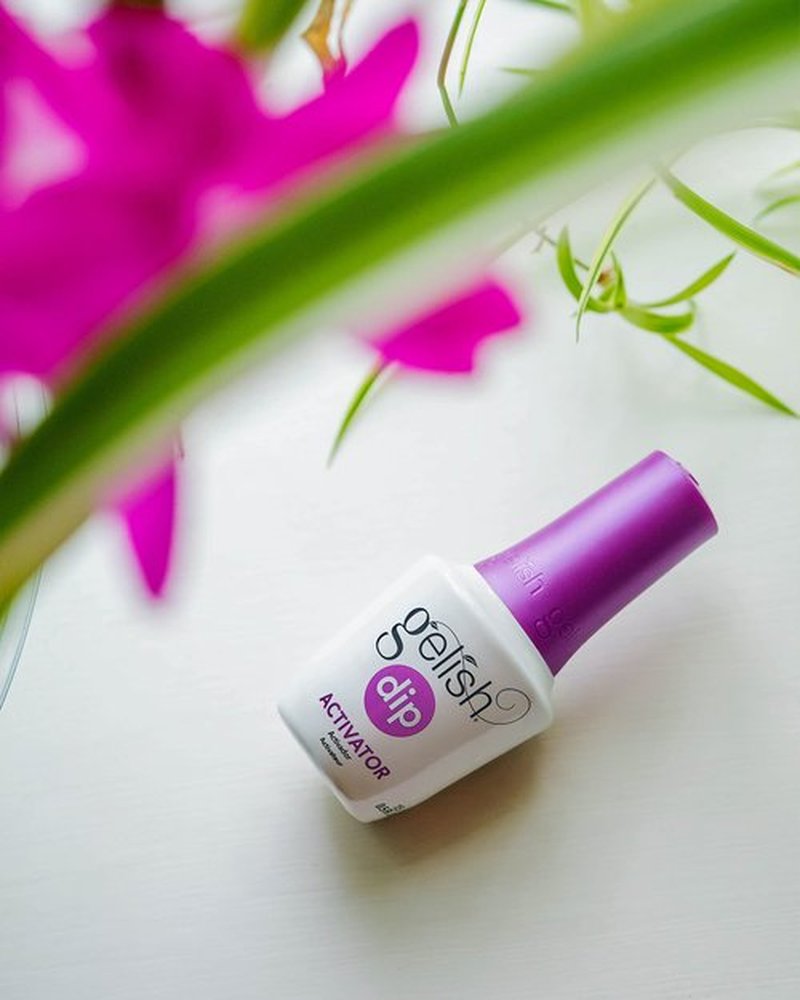 Gelish Dip Basix Kit – Prep, Base Coat, Activator, Top Coat & Brush Restorer – Easy, Odor-Free, No UV or LED Lamp Required for Long-Lasting, Salon-Quality Dip Powder Nails at Home.