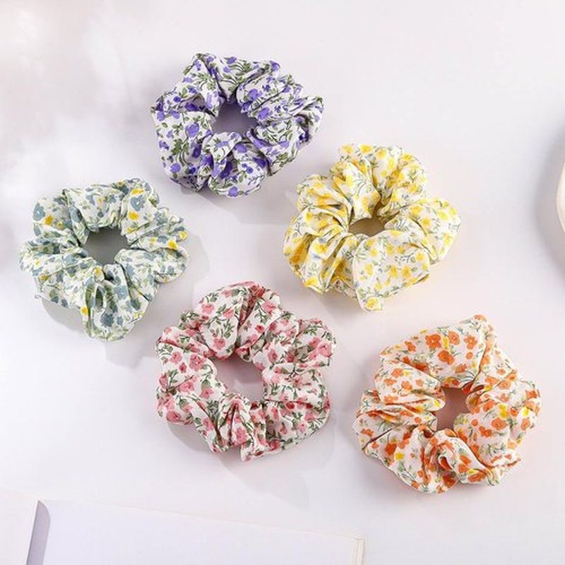 Jewemia Scrunchies for Women Floral Scrunchies Elastic Bracelet Ponytail Holders Hair Accessories for Women and Girls 6pcs (Flower-2)