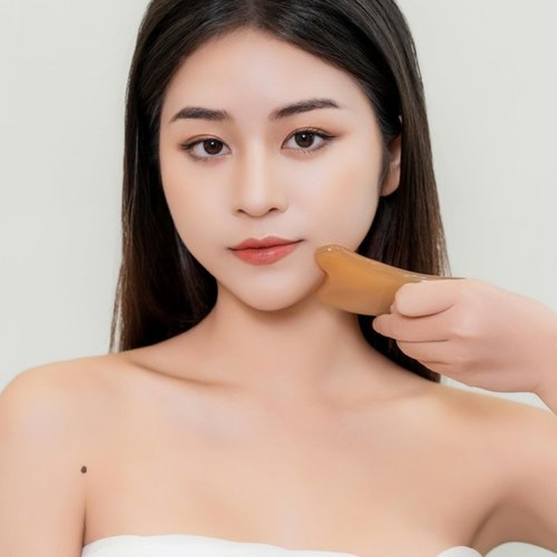 ARTINIQUE Gua Sha, Gua Sha Facial Tools, Guasha Tool for Face, Face Massager Tool, Hornheart Gua Sha for Puffiness, Facial Gua Sha Massage for Rejuvenated Skin, Anti-Aging, Effective Wrinkle Reduction