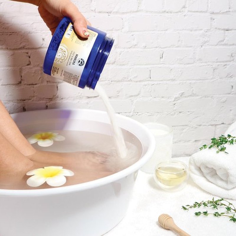 One Tree Hill Manuka Foot & Nail Soak | Manuka Honey & Essential Oil Blend | 1 lb