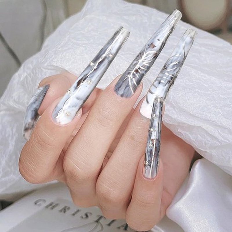Long Sliver Press On Nails Pearl Artificial Nails, Almond Rose Butterfly Reusable Stick on Nails, Heavy Duty Nails for Women Girl Bride, Party Costume Fingernail Cosplay Drama Dance Show Decoration-L