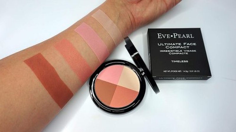 EVE PEARL Ultimate Face Compact | 204 Dual Fan Brush & Contour Palette for Medium to Deep Skin