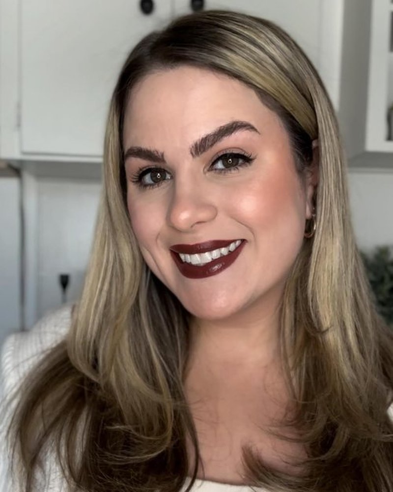 Defiance Beauty Unstoppable Age-Defying Lipstick Makeup - Moisturizing & Long Lasting Lipstick for Women - Deep brown mauve pink