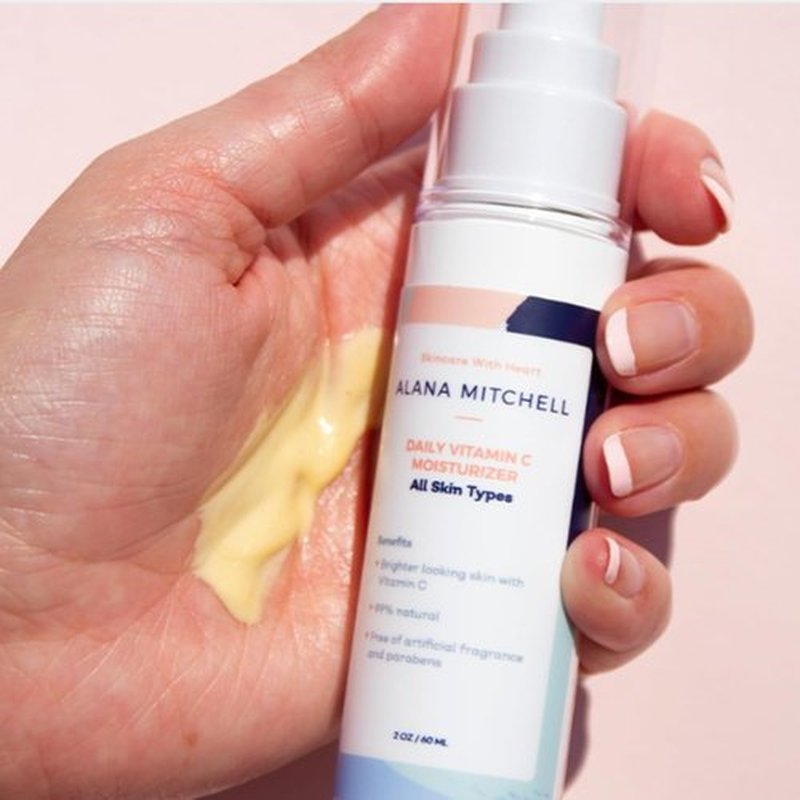 Alana Mitchell Vitamin C Serum - Hydrating Anti-Aging Face Moisturizer for All Skin Types (2 oz)