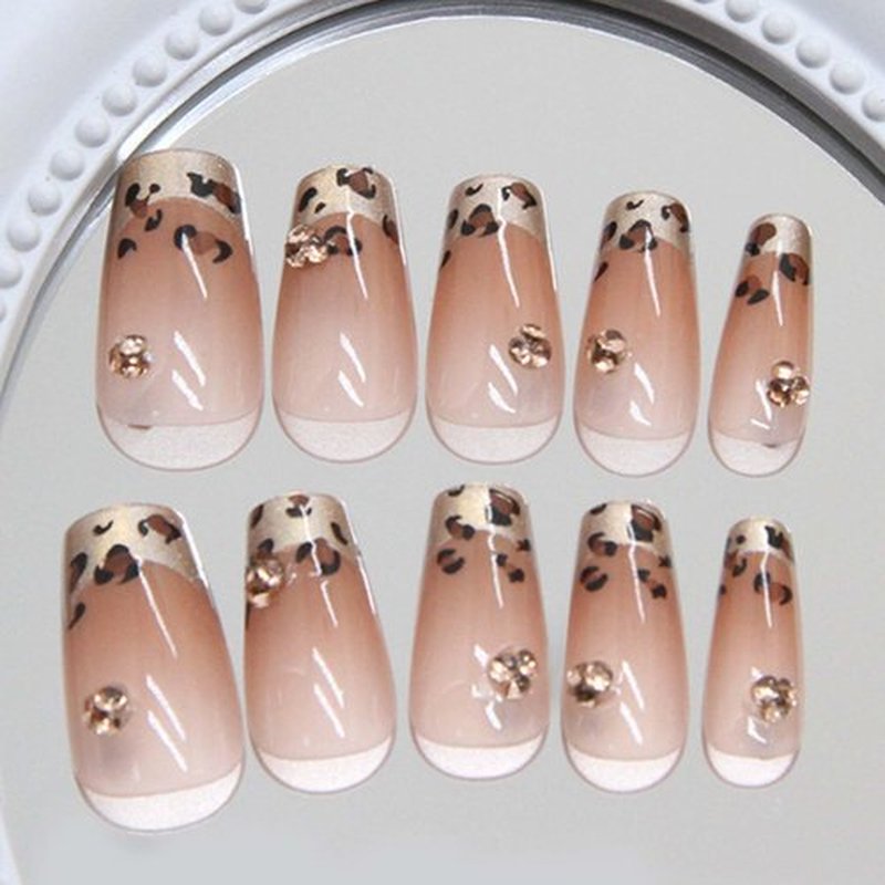 Hkanlre Medium Coffin French Press on Nails Bling Fake Nails Tips Full Cover Rhinestones False Nails for Women 24PCS