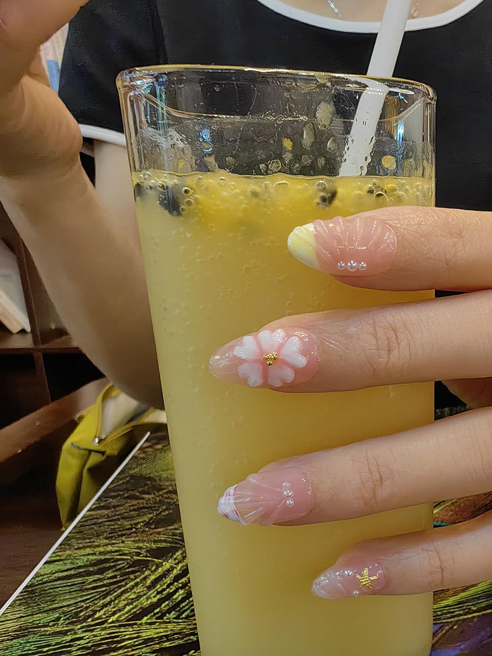 10 Short Almond Handmade Press On Nails | 3D Floral Gradient Color with Cute Starfish & Seashell,New styles for Autumn & Winter | Skip Salon Trips, Easy to Apply & Remove, Reusable (Seafish A02, M)