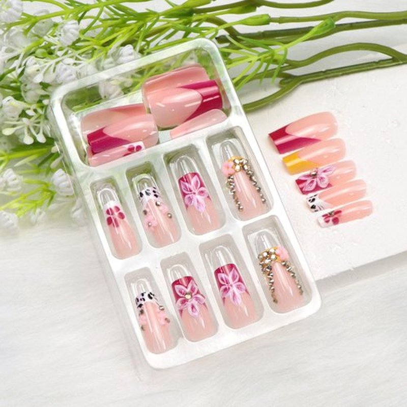 Medium Press on Nails Square Fake Nails French Tip Nails Press ons with 3D Flower Rhinestones Designs Leopard Acrylic Nails for Women 24Pcs