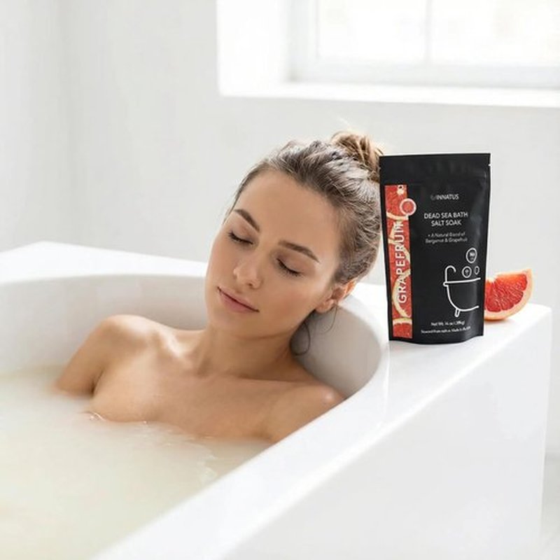 Dead Sea Bath Salt Soak - Relaxing & Detoxifying 21 Mineral Formula | 14oz Grapefruit Infused Essential Oils