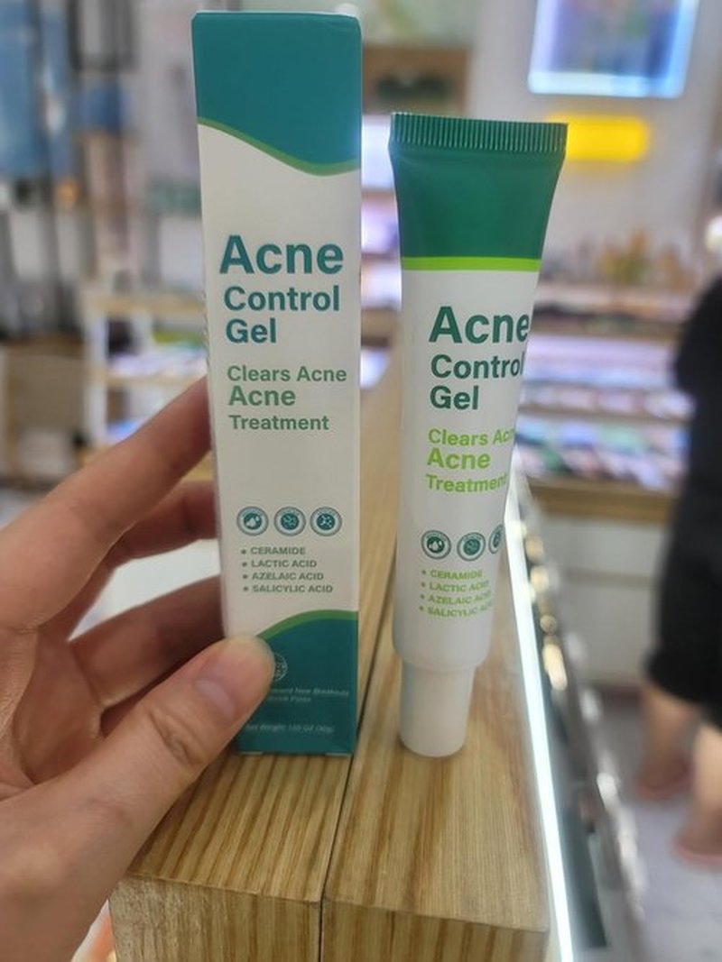 Azelaic Acid Serum 10% - Acne Treatment Gel with Salicylic Acid | Reduces Redness & Controls Breakouts - 1.7 oz
