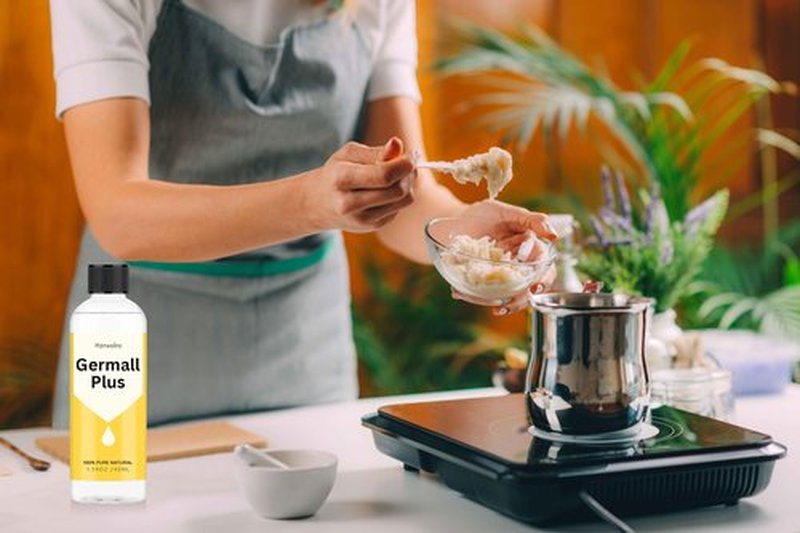 1.59 oz Liquid Germall Plus Preservative, Oil Soluble Natural Preservative, Germall Plus Suitable for Making Soap, Conditioners, Lotion, Creams and More